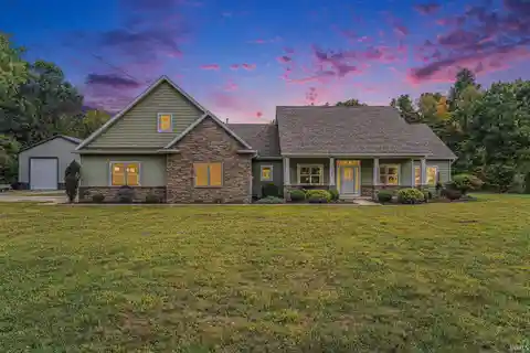 Modern Conveniences in a Serene Location