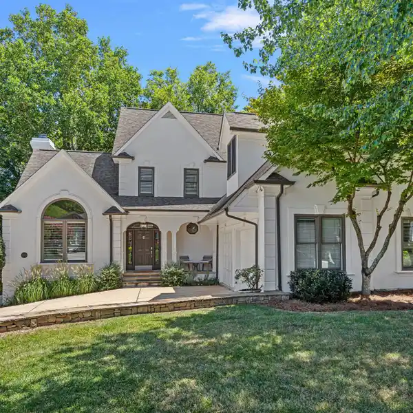 LAKESIDE LIVING WITH DEEDED BOAT SLIP