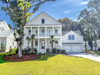 New Construction in Exclusive Delinger's Point