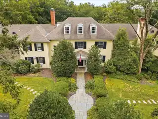 Exquisite 5-Acre Estate