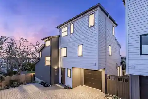 Elegant Brand-New Home with Stunning Views