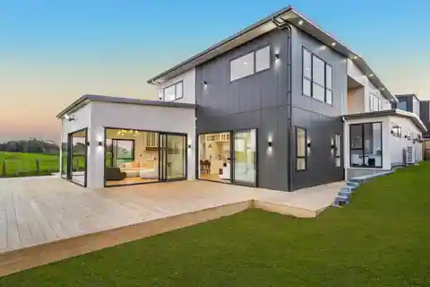 Incredible Home with Superior Craftsmanship Originally Builder Built
