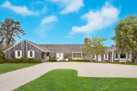Rare Opportunity Close to the Ocean