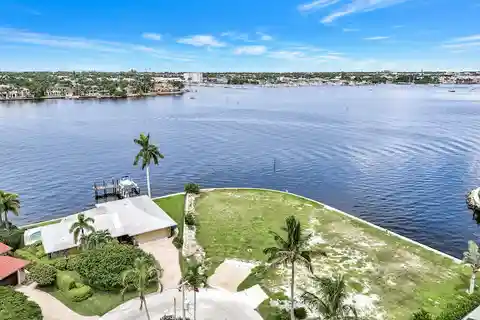 Create Your Waterfront Retreat in Royal Harbor