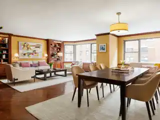Elegant Duplex off Park Avenue