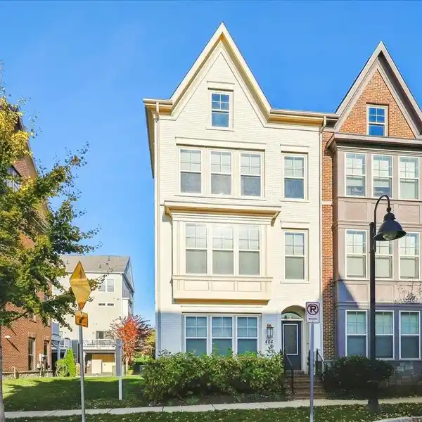 STUNNING END-UNIT TOWNHOME