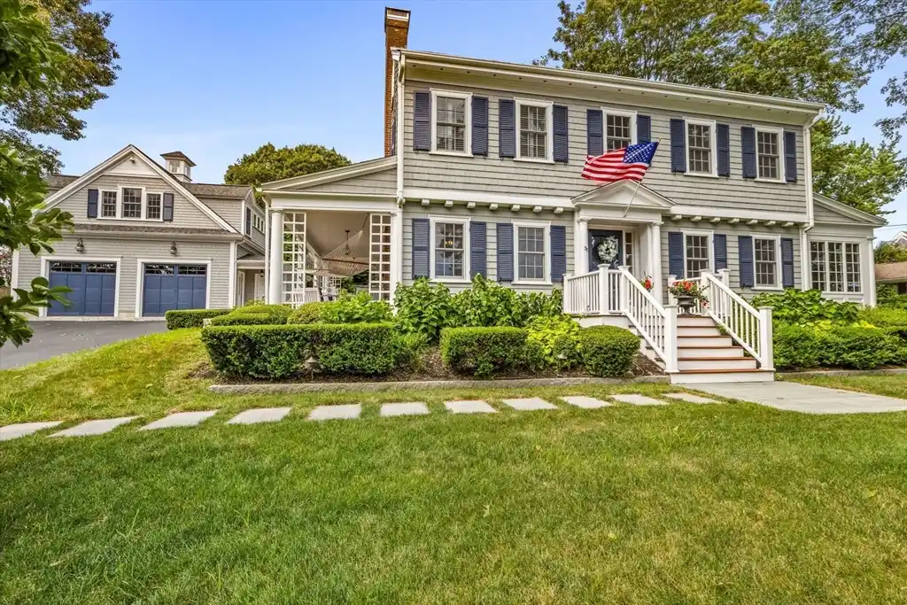 Beautifully Updated Crow Point Home