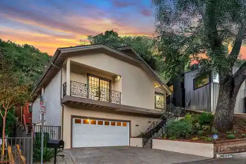 Pristine Retreat Designed for Easy Living