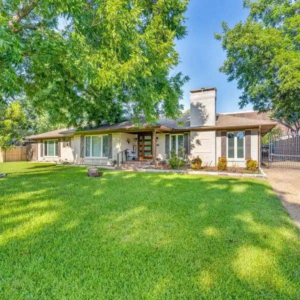 UPDATED PRESTON HOLLOW HOME ON QUIET STREET