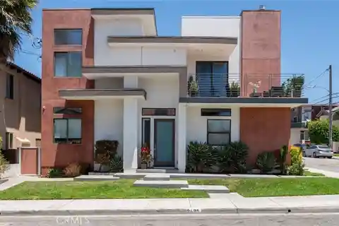 Rare Custom Townhome on a Corner Lot