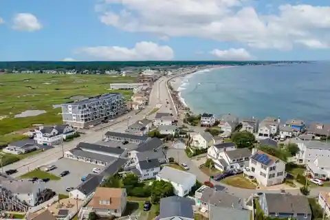 Luxury Living at Ocean’s Edge Condominiums