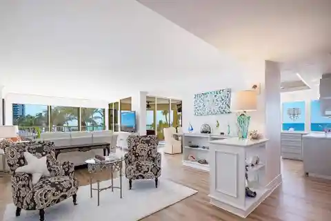 Luxury Gulf-Front Living at La Mer