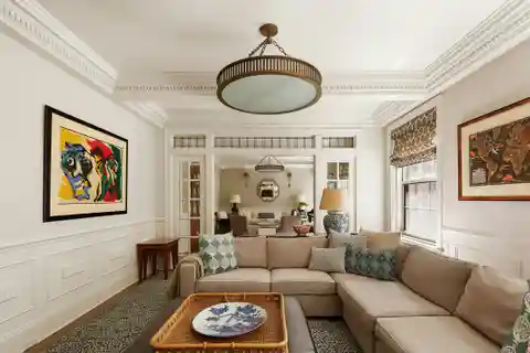 Refreshed Carnegie Hill Classic