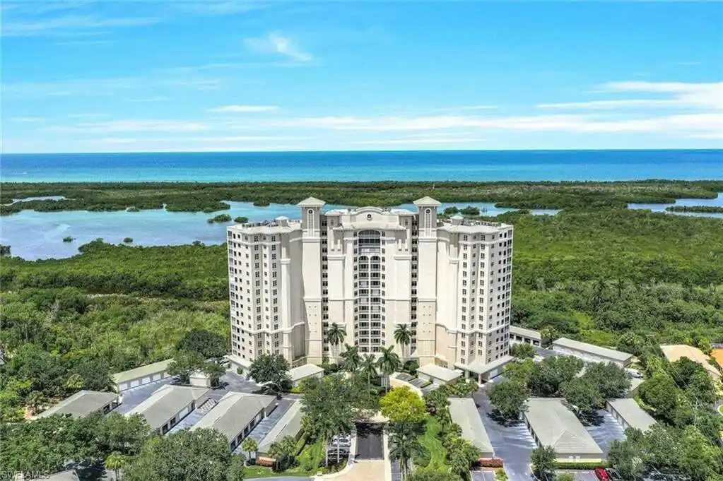 Elevated Senior Living: a Splendid Opportunity Awaits at Tower Pointe