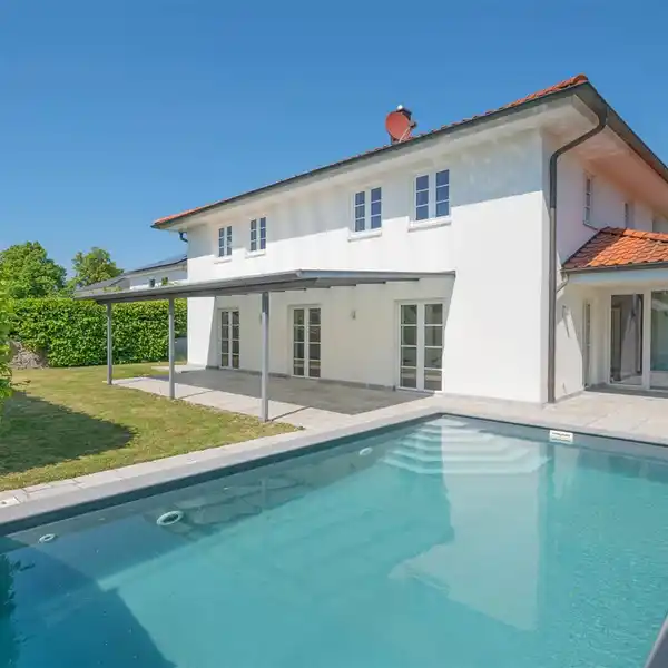 MEDITERRANEAN DREAM VILLA WITH OUTDOOR POOL, FITNESS PAVILION AND DOUBLE GARAGE