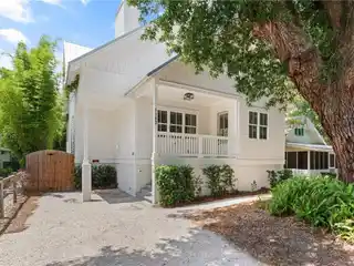 Prime Location for the Island Lifestyle