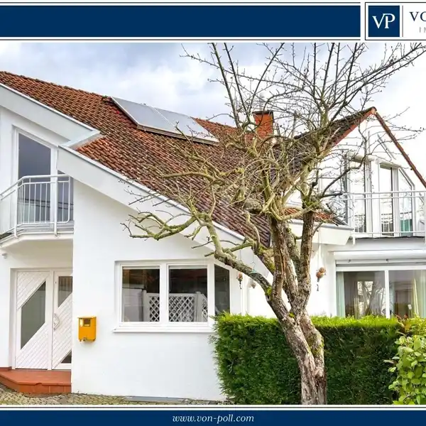 BEAUTIFUL DETACHED HOUSE WITH EXCEPTIONAL ARCHITECTURE