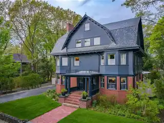 Warmth and Elegance in a Premier Neighborhood