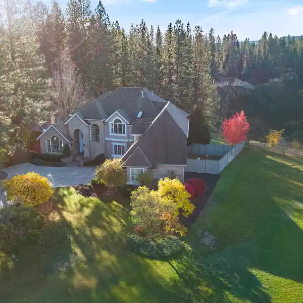 ONE-OF-A-KIND LOCATION IN HIGHLAND PARK