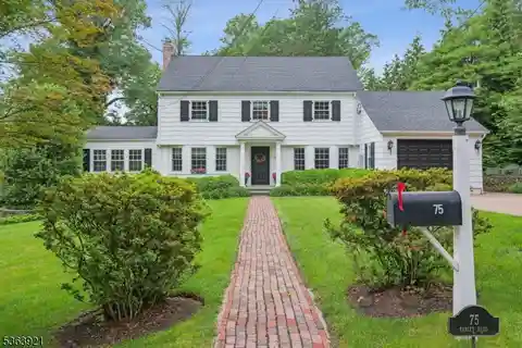 Beautifully Renovated Colonial in Prime Location