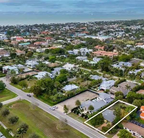 BUILD YOUR DREAM HOME IN OLDE NAPLES