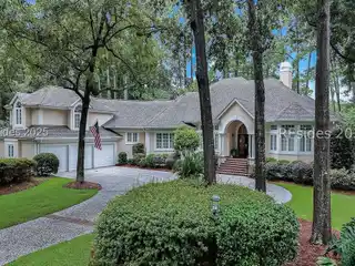 Beautiful Home in a Park-Like Setting