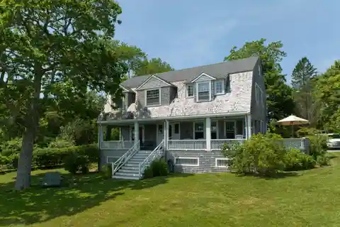Harborfront Antique Gambrel with Commanding Views and Private Beach