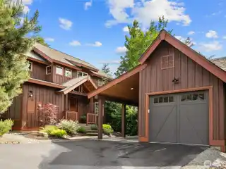 Suncadia Retreat Steps from Incredible Amenities