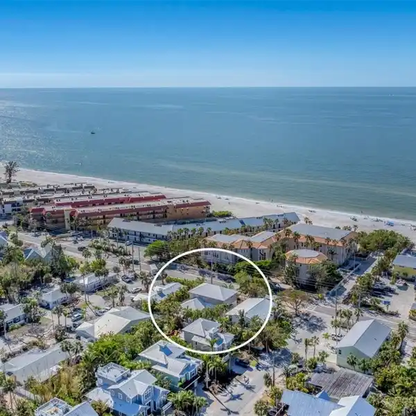 LUXURY AND COMFORT IN AN UNBEATABLE LOCATION