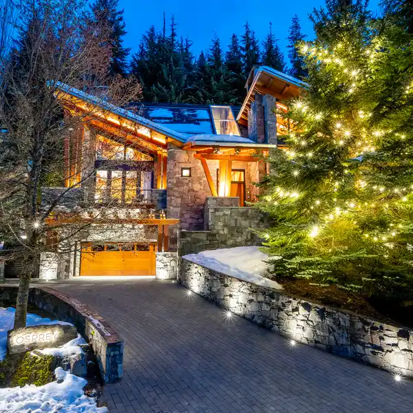 ULTIMATE SKI-IN LUXURY CHALET