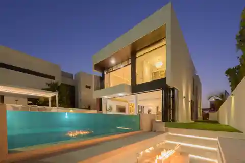 Simply Stunning Property in Whitefield