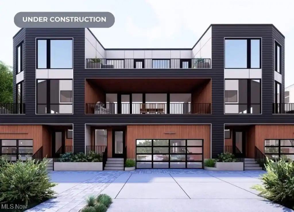 Luxury Townhome Living in the Vantage