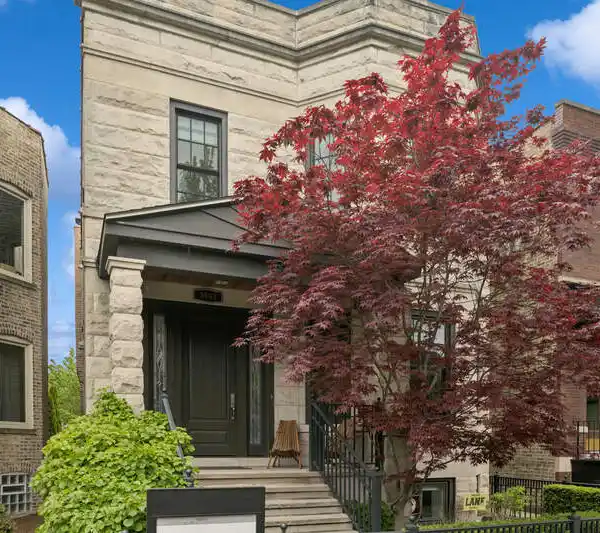 GORGEOUS GREYSTONE SINGLE-FAMILY