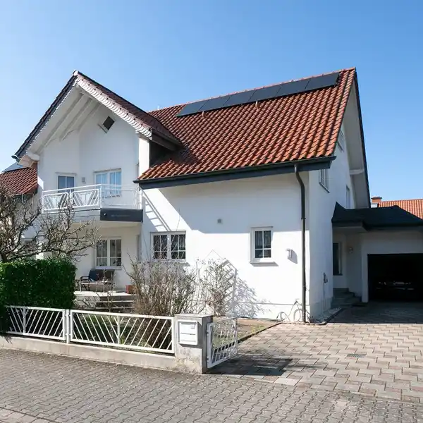 PLENTY OF SPACE FOR A LARGE FAMILY IN A QUIET LOCATION NEAR THE EDGE OF THE FIELD