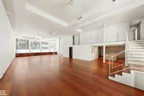 Majestic Duplex Maisonette Loft for Rent
