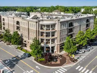 Luxury Downtown Condo