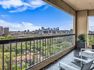 Recently Updated Turtle Creek Condominium