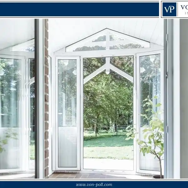 YOUR PRIVATE REFUGE: IDYLLIC COUNTRY HOUSE WITH HOLIDAY APARTMENT AND HORSE KEEPING FACILITIES