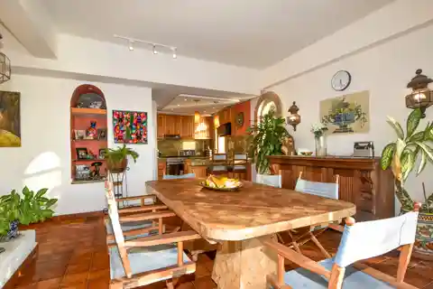 Corner Residence in an Iconic Gated Community