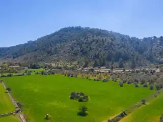 Pretty Rustic Finca with a House to Renovate Near Orient