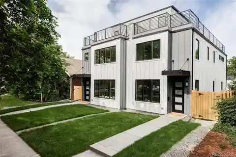 Impeccable New Duplex in South Park Hill