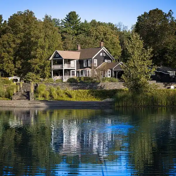 MAC BROWN WATERHOUSE