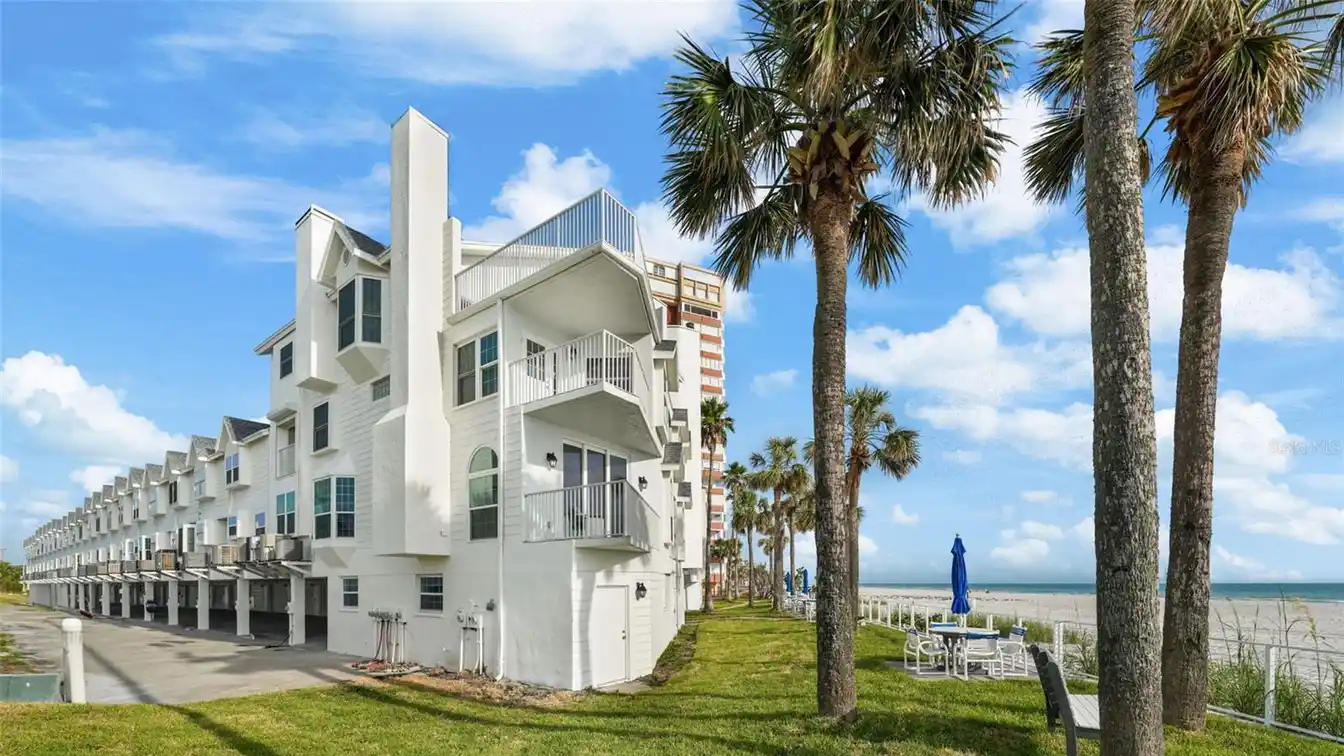 A Slice of Paradise in Redington Shores