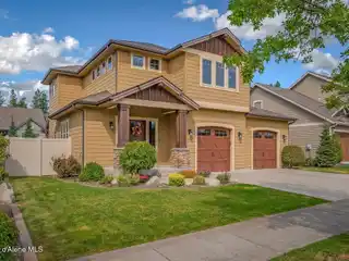 Immaculate Home in Coeur D'alene Place