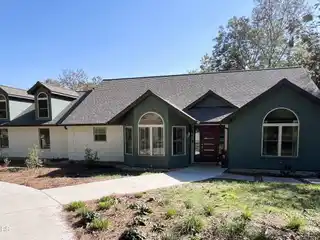 A Home That Goes Big and Can Accommodate Everyone