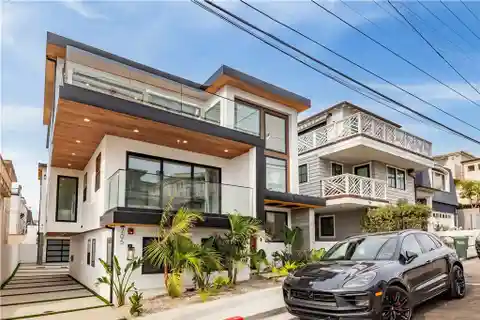 Coastal Modern Townhome