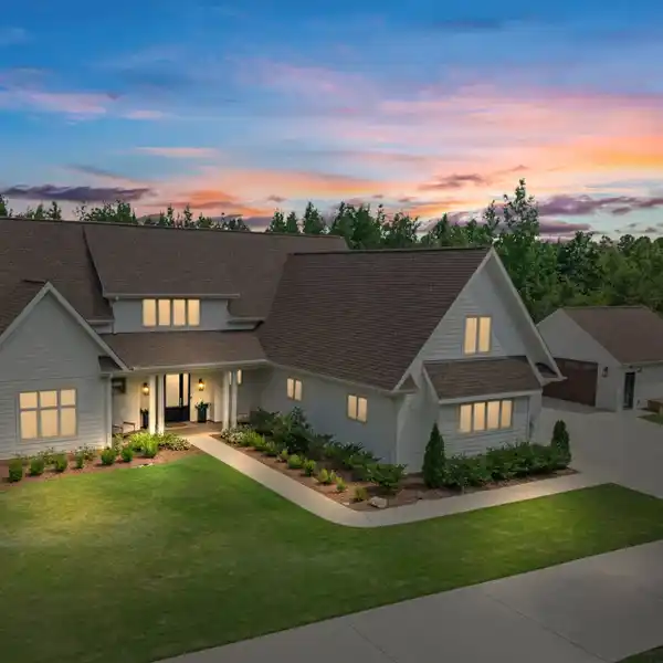 PEACEFUL LUXURY ESTATE ON 8.53 WOODED ACRES