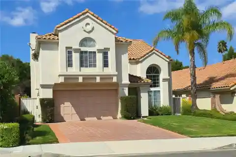 Beautiful Home on a Quiet Cul-De-Sac