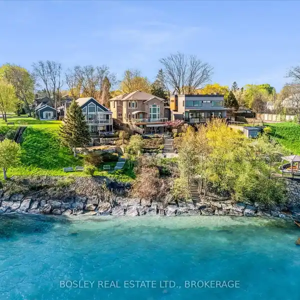STUNNING VISTAS FROM THIS PRIVATE SANCTUARY