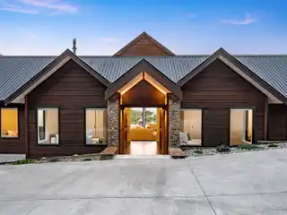 Quiet Luxury with Breathtaking Vistas